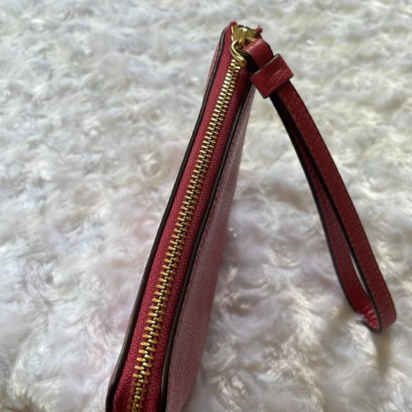 Coach Leather Corner Zip Wristlet Wallet, Strawberry Haze - Picture 2 of 3